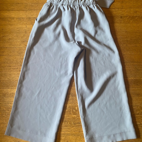 Lululemon lilac capris - Picture 2 of 2